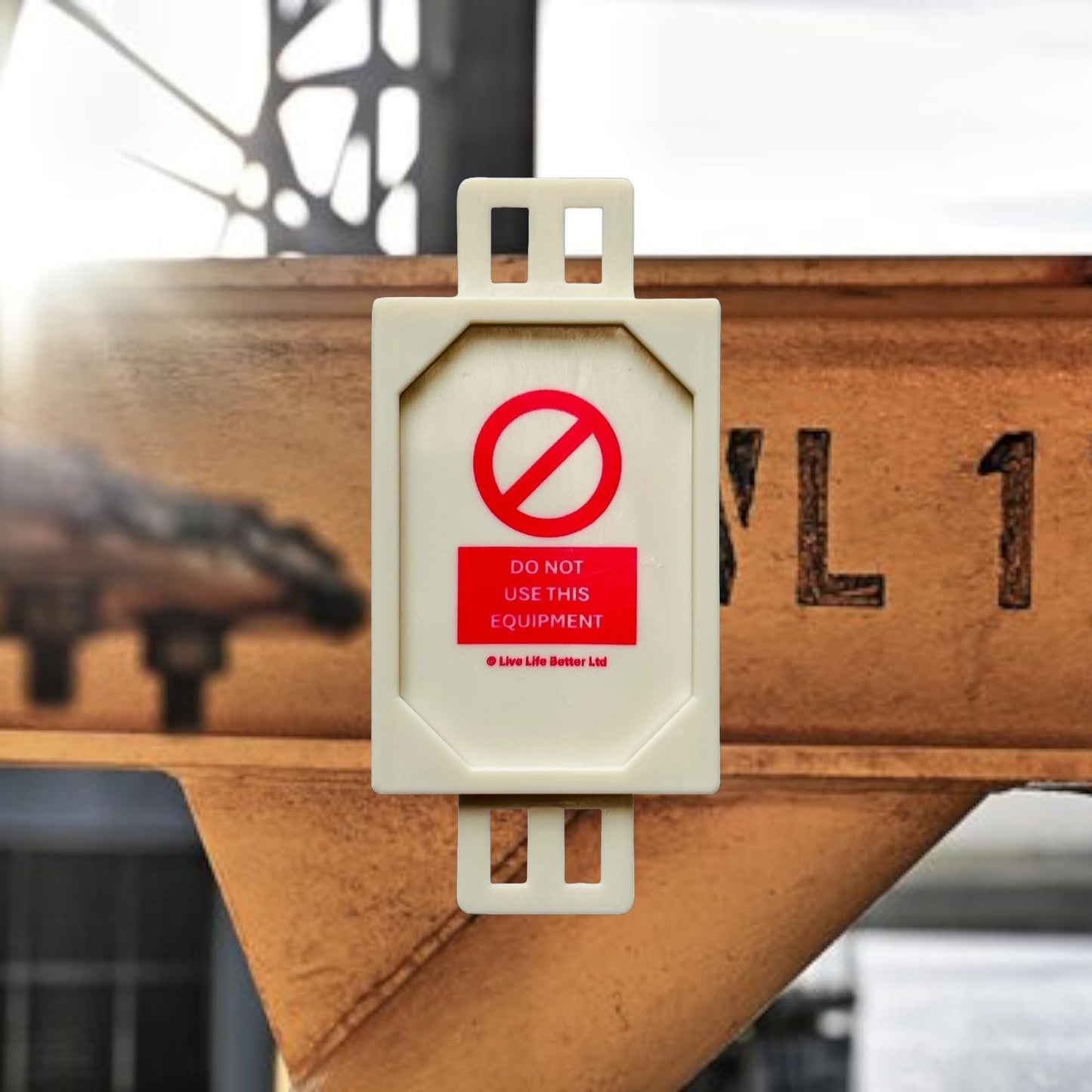 LIVELIFEBETTER® Safe Working Load Mini Tag and Insert - Pack of 20 Holders and 40 Inserts